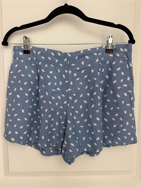 LOFT Blue Printed Linen Blend Pleated Women’s Shorts